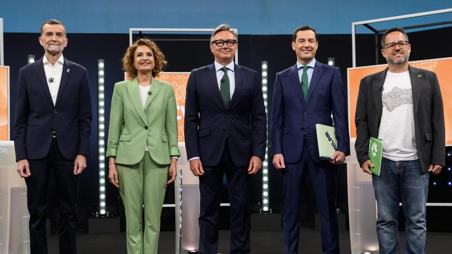 Las izquierdas juegan en equipo y dejan bloqueado a Moreno en el primer debate electoral de las andaluzas: "Usted es Vox con sonrisa"