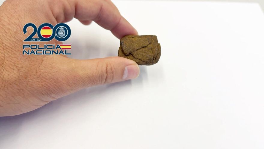 La Policía Nacional pilla in fraganti un pase de droga en el centro de Logroño