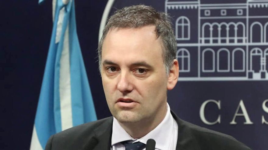 El vocero presidencial Manuel Adorni confirmó que Télam "dejó de existir"