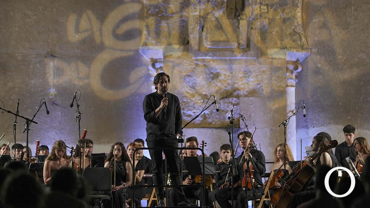 El concierto de la Orquesta Joven de Córdoba y Álvaro Toscano, en imágenes