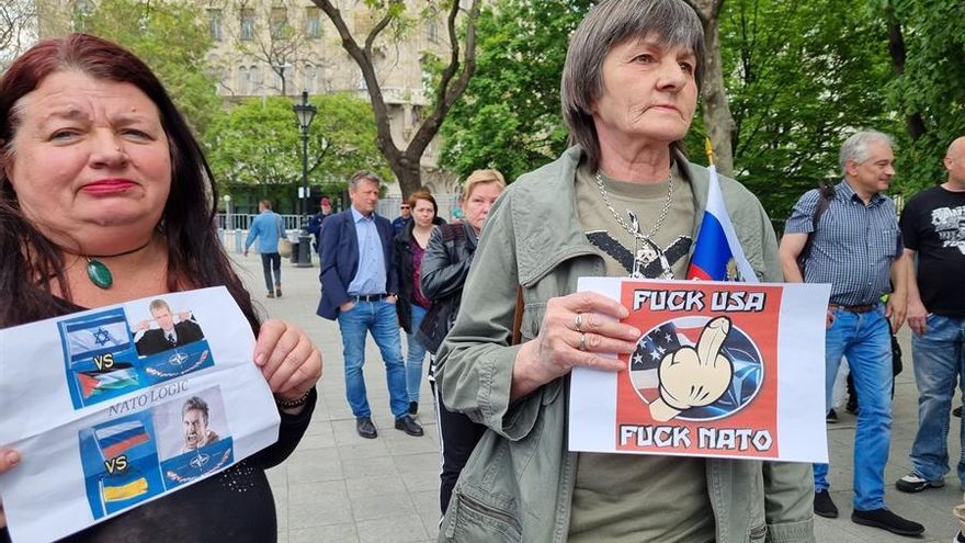Una manifestación pro Putin reúne a unas 150 personas en Budapest