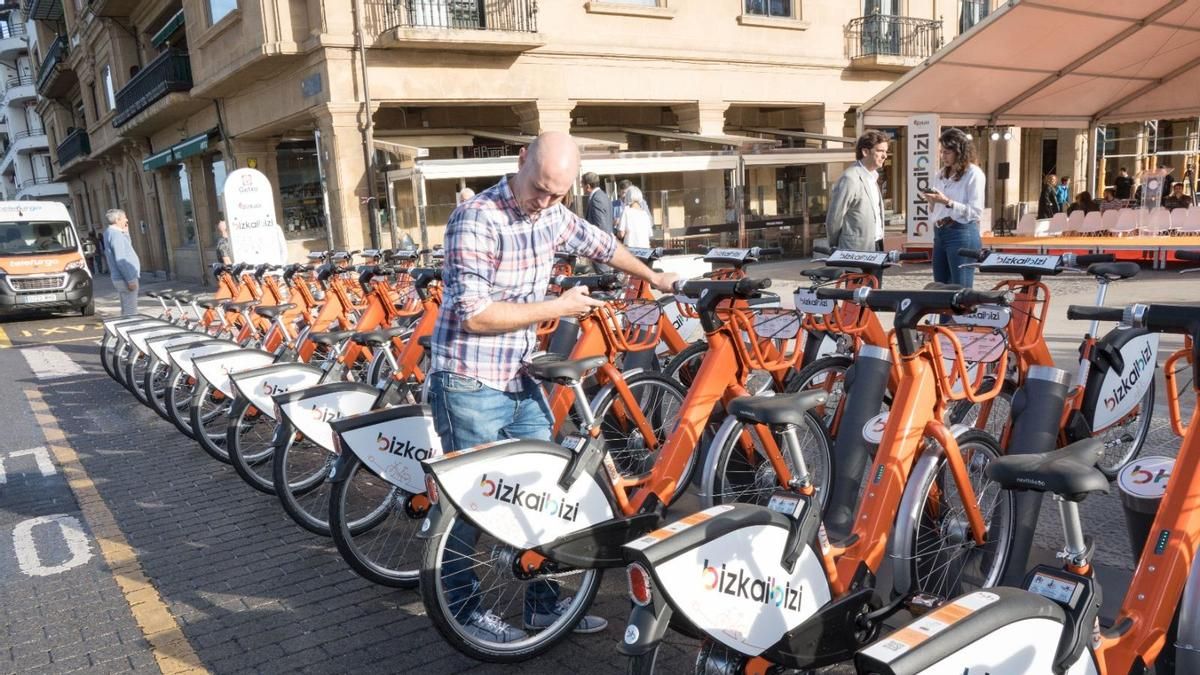 Descubre Bizkaia de forma sostenible a través de su renovada red de préstamo de bicicletas
