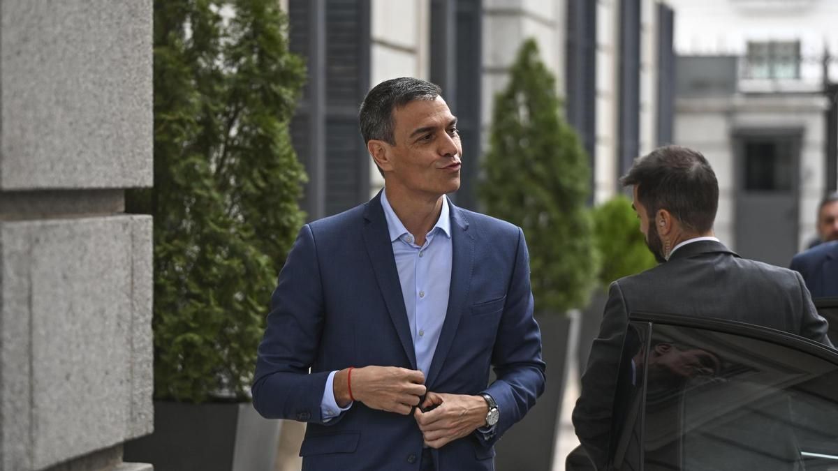 Un problema técnico obliga a Pedro Sánchez y la delegación española a hacer noche en Turquía