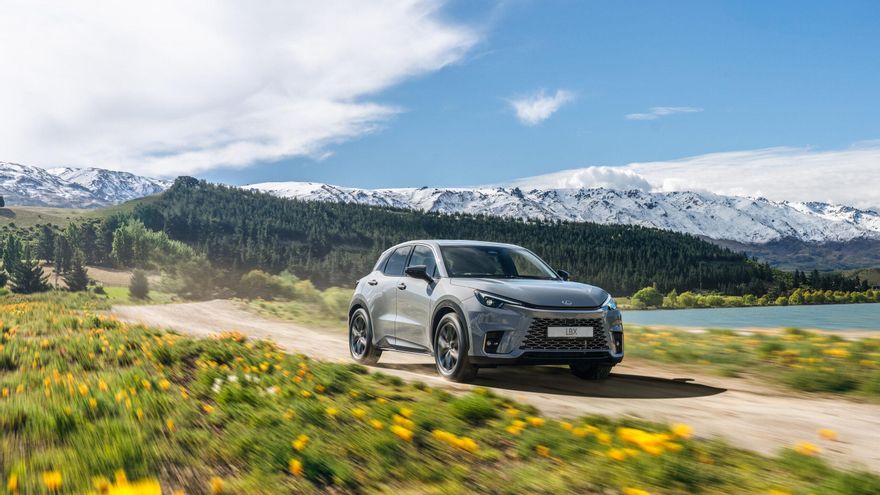 LBX 2025: el benjamín de Lexus pega otro estirón en refinamiento