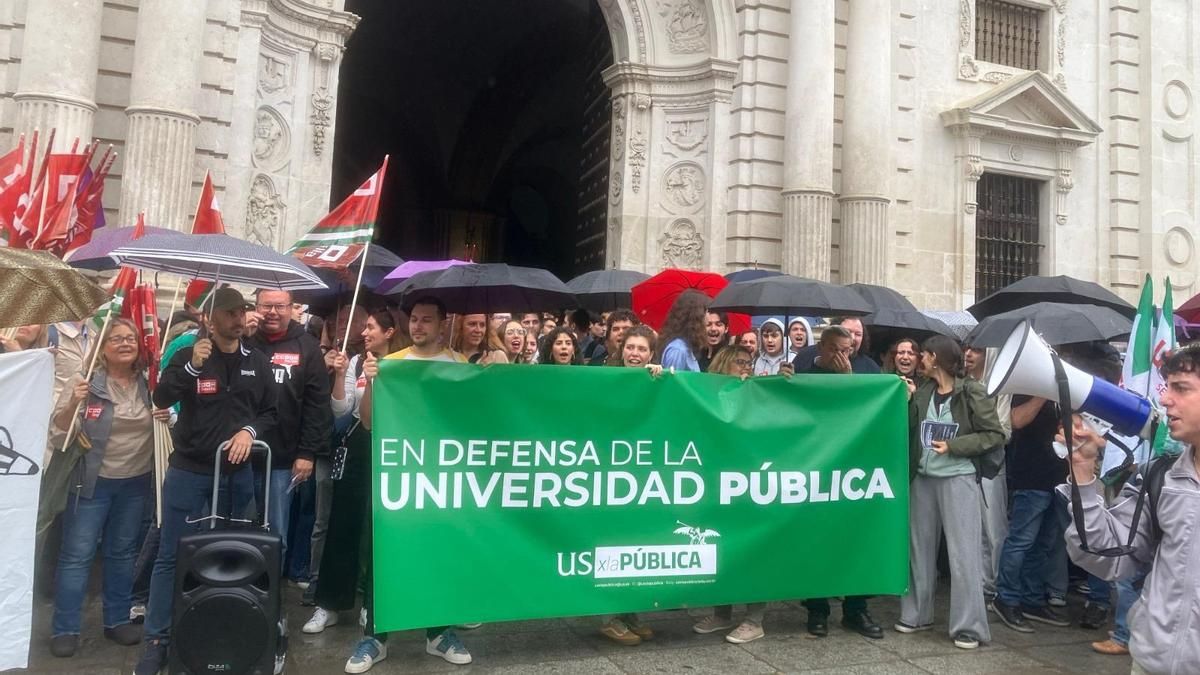 La apertura de curso en la Universidad de Sevilla estará marcada por una protesta contra los recortes