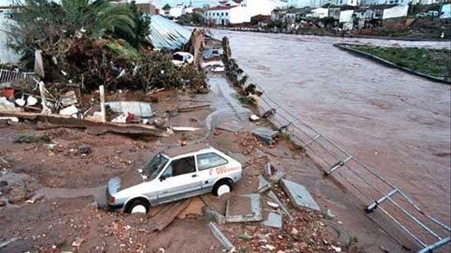 Cerro de Reyes conmemorará el 25 aniversario de la riada de Badajoz