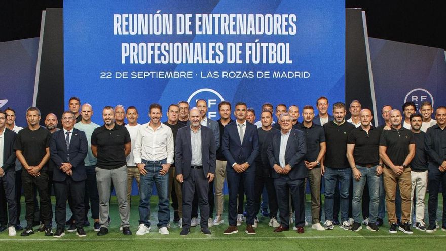 Ni la reunión cierra el debate arbitral: entrenadores y CTA siguen buscando sin Mourinho el consenso de criterios tras las primeras polémicas: "Tenemos cosas que mejorar"