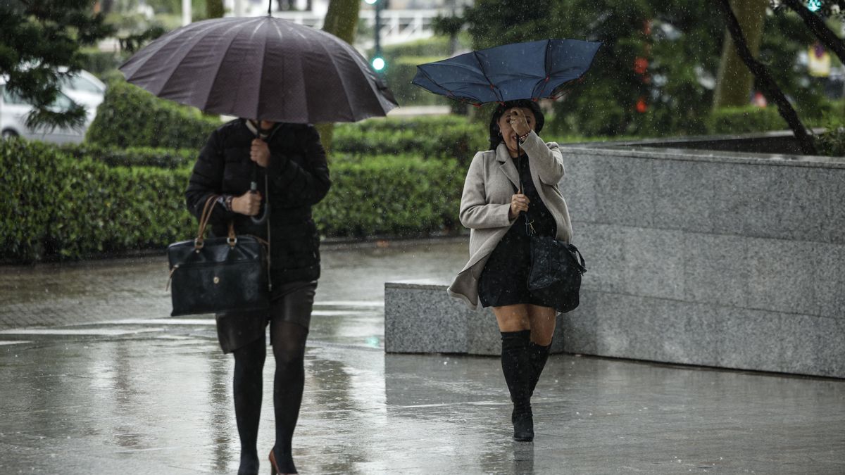 La borrasca Regina y una dana prolongarán las lluvias durante el resto de semana