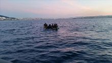 Seis inmigrantes alcanzan la costa de Ceuta en una balsa