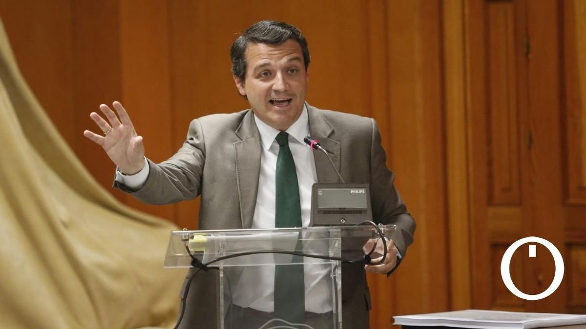 El alcalde de Córdoba, llamado a declarar como testigo en el juicio de este jueves contra el exedil David Dorado