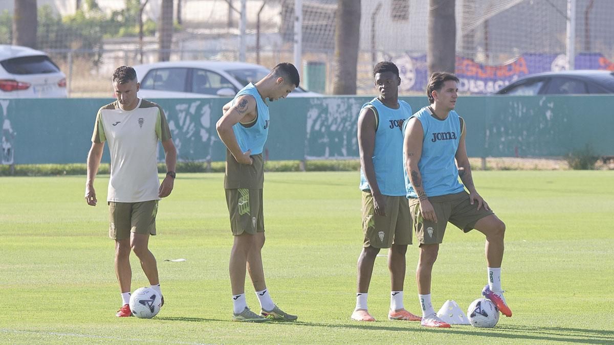 Primer entrenamiento de pretemporada del Córdoba CF, en imágenes