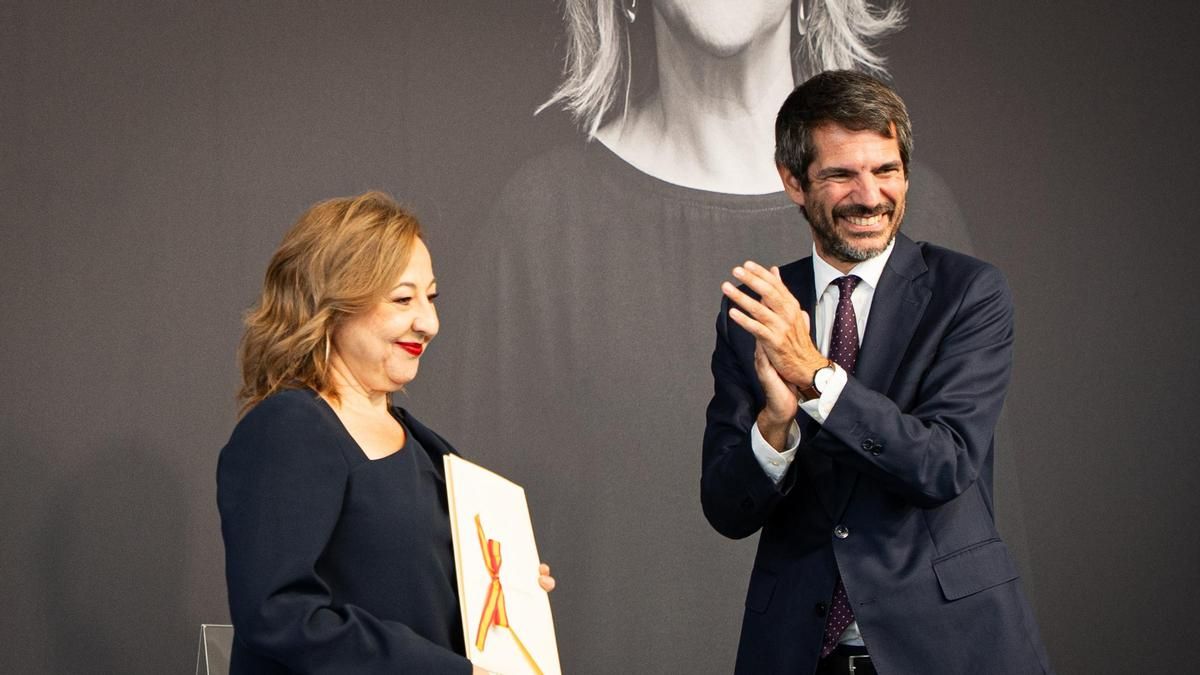 Carmen Machi, recibiendo el Premio Nacional de Cinematografía