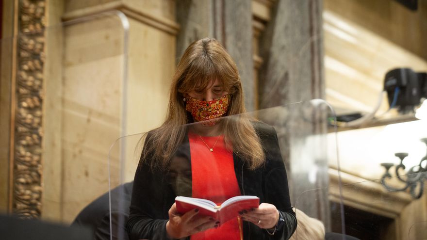 El Parlament no concederá más retiros dorados pero mantiene los vigentes al menos hasta abril