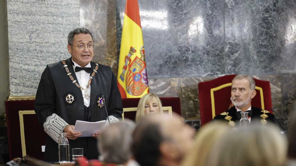 El fiscal general defiende su presencia en la apertura de los tribunales: “Creo en la justicia y en la verdad”