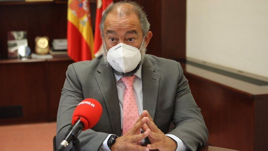 El rector de la UCLM carga contra la Ley de Universidades y considera que es "una oportunidad perdida"
