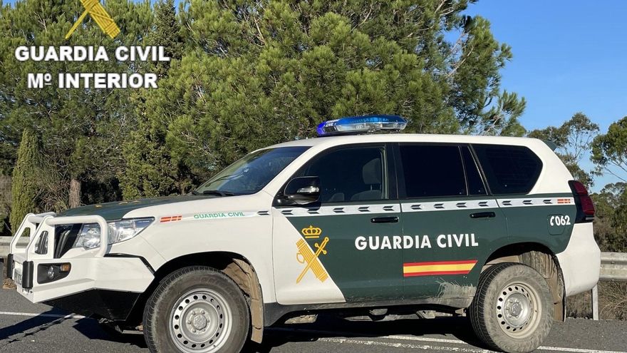 Archivo - Vehículo de la Guardia Civil.