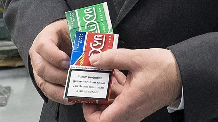 EE.UU. limita la venta de cigarrillos electrónicos para frenar el consumo entre jóvenes
