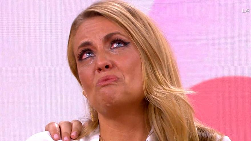 Pepa Romero rompió a llorar en Antena 3 ante la sorpresa que le preparó 'YAS Verano': "Me estoy deshidratando"