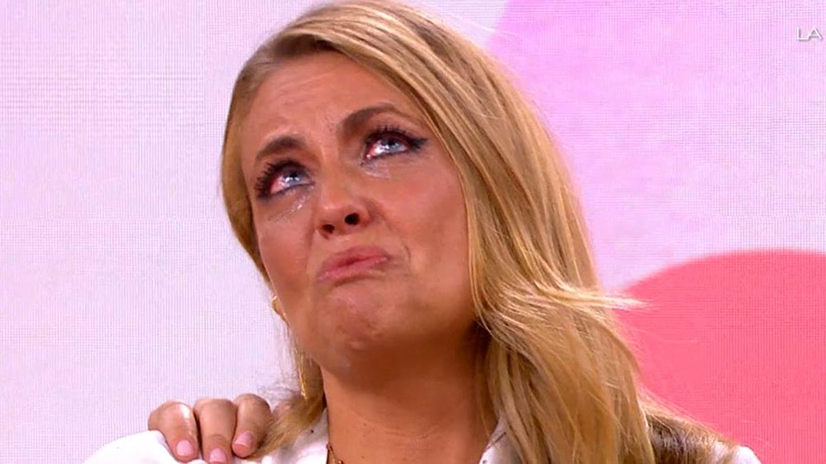 Pepa Romero llora en el plató de 'Yas Verano'