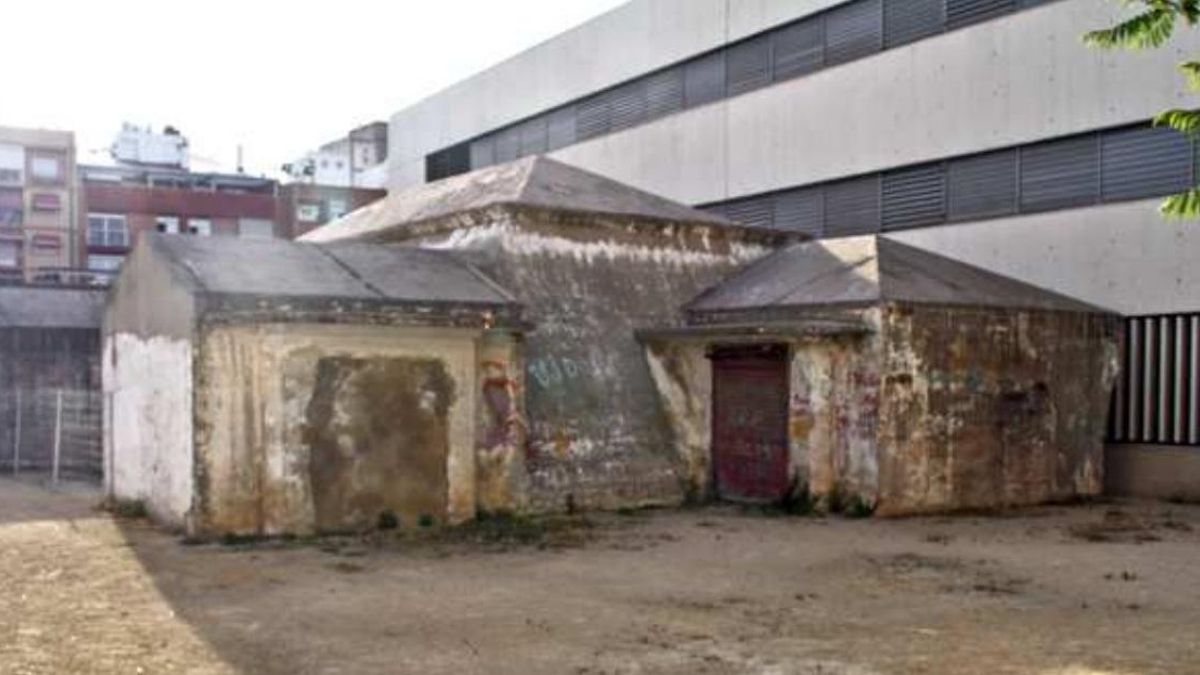 Entitats veïnals denuncien "censura" de l'Ajuntament de València a la ruta que relata els bombardejos feixistes al port