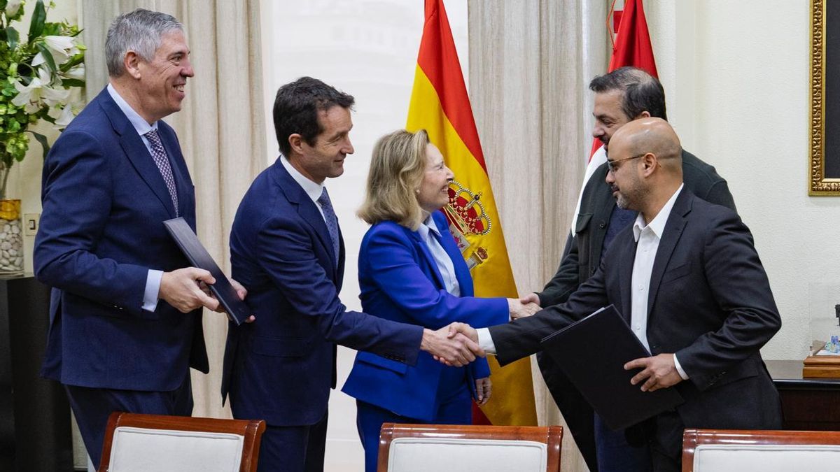 León y Valladolid acogerán dos fábricas de drones militares de la nueva empresa formada por Indra y EDGE