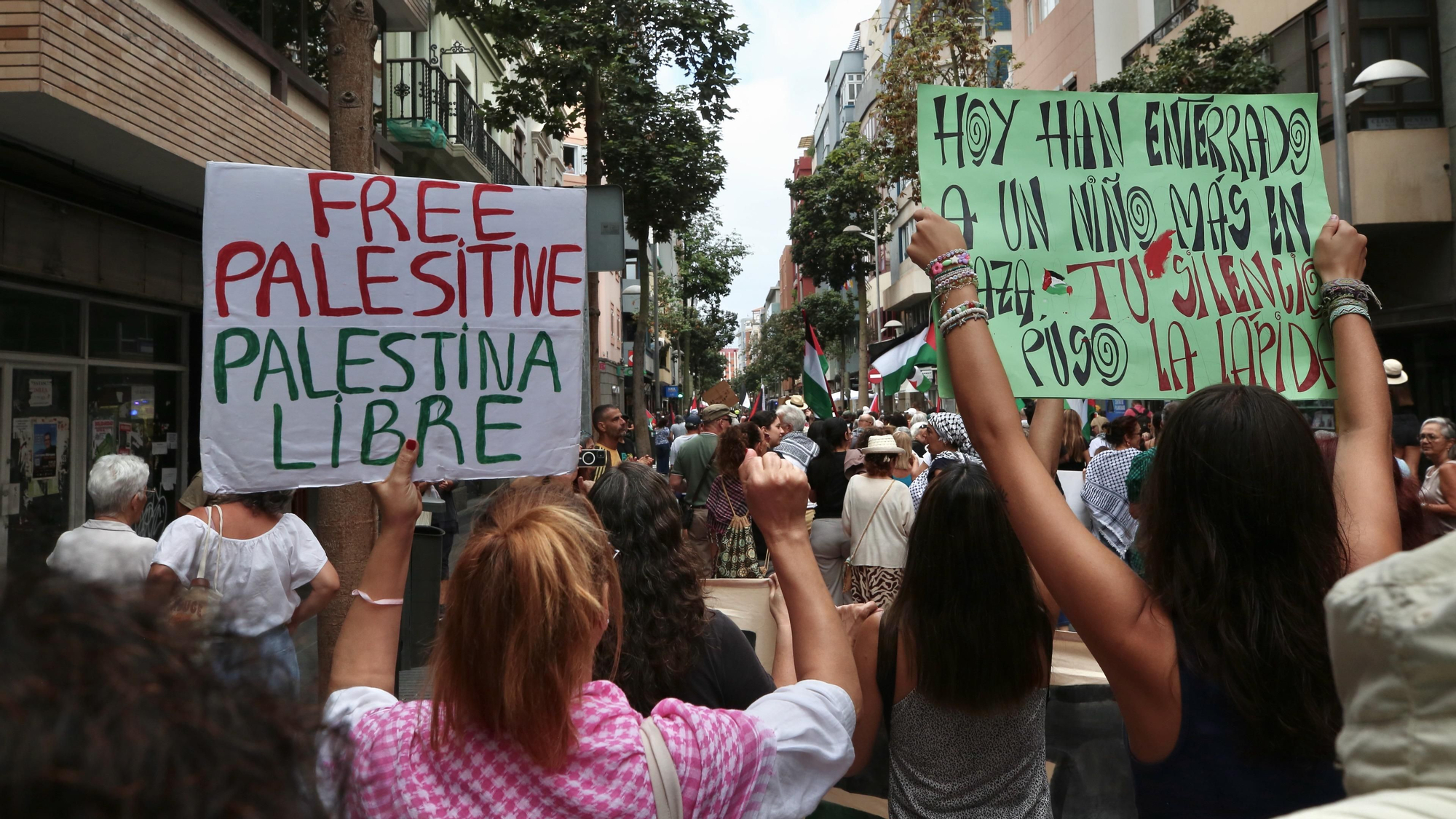 En imágenes || Manifestación en Gran Canaria en apoyo a Palestina