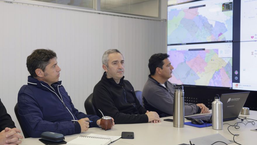 Gobernador de Buenos Aires culpa a Milei por las inundaciones y reclama fondos para obras