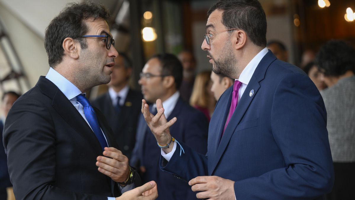 Cuerpo asegura en Oviedo que ve "sostenibilidad" en el Gobierno hasta "el año que viene"