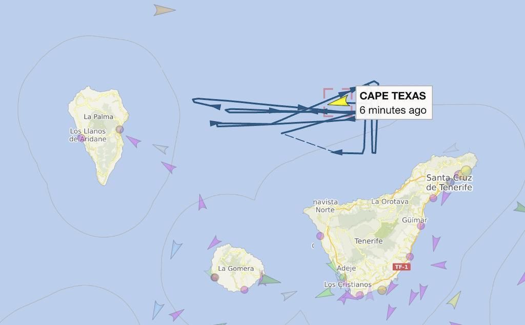 Evolución de los cambios de rumbo del buque Cape Texas a las 17.00 horas del 6 de enero de 2025. 