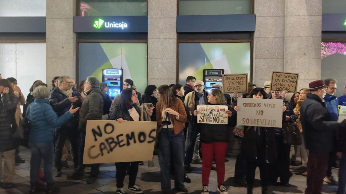 Arrecian las protestas vecinales contra la Navidad toledana de 46 días