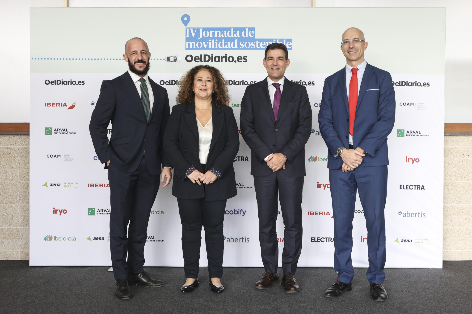 Participantes de la mesa 'El futuro ferroviario: infraestructuras, multimodalidad y servicios'