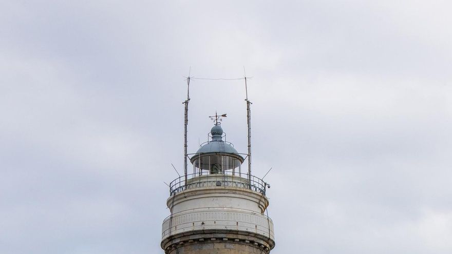 Las visitas guiadas a la torre del Faro de Cabo Mayor comenzarán el próximo sábado