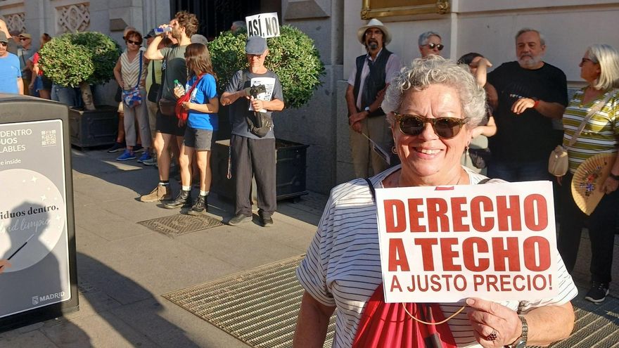 Rosana, una de las asistentes a la manifestación de Maricarmen