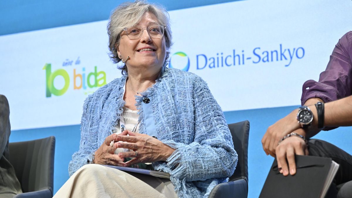Cristina Avendaño, presidenta de la Federación de Asociaciones Científico Médicas de España (FACME).