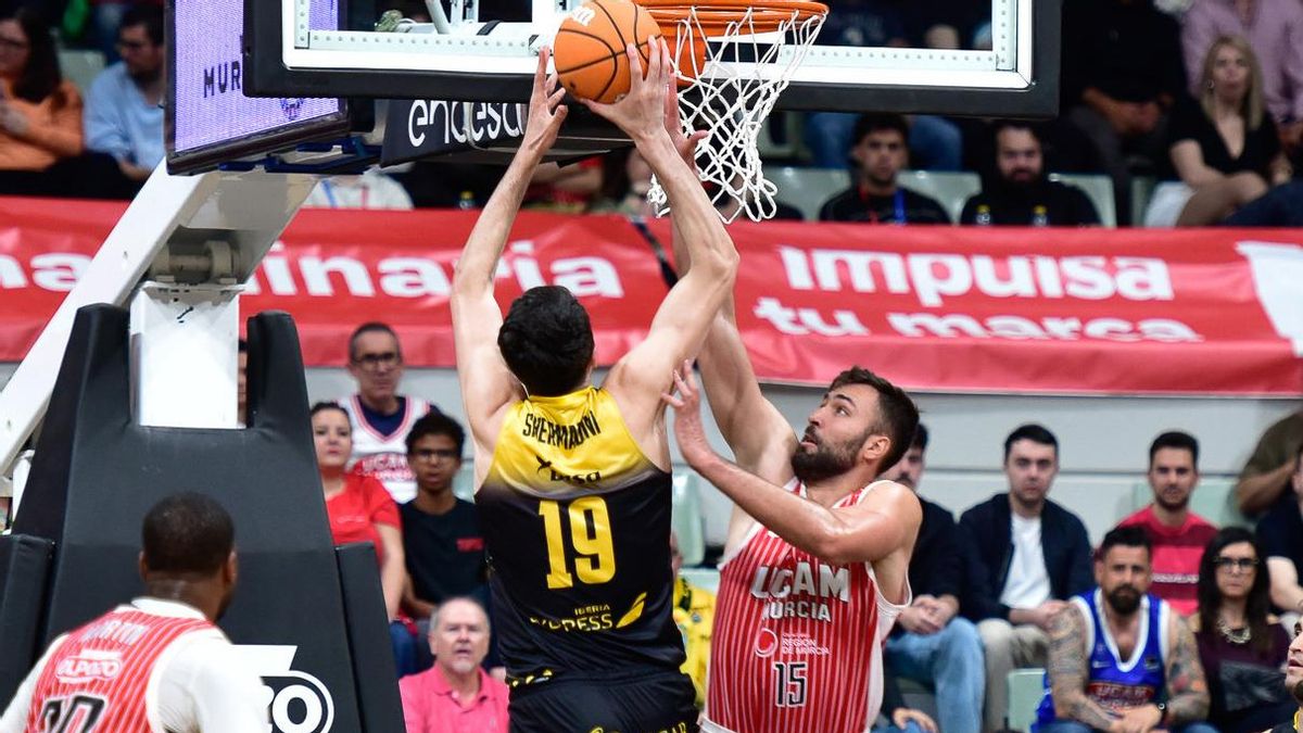 La Laguna Tenerife cae en Murcia