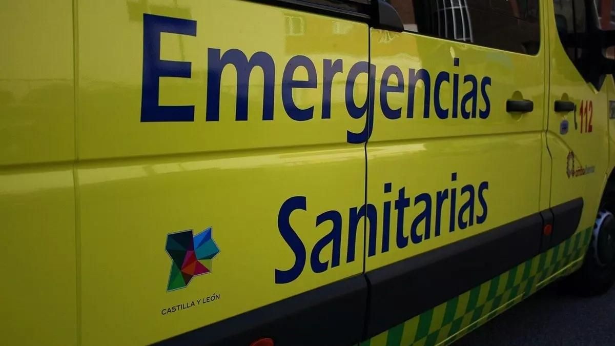 Fallece un hombre tras un choque entre un camión y una furgoneta en Villacastín, Segovia
