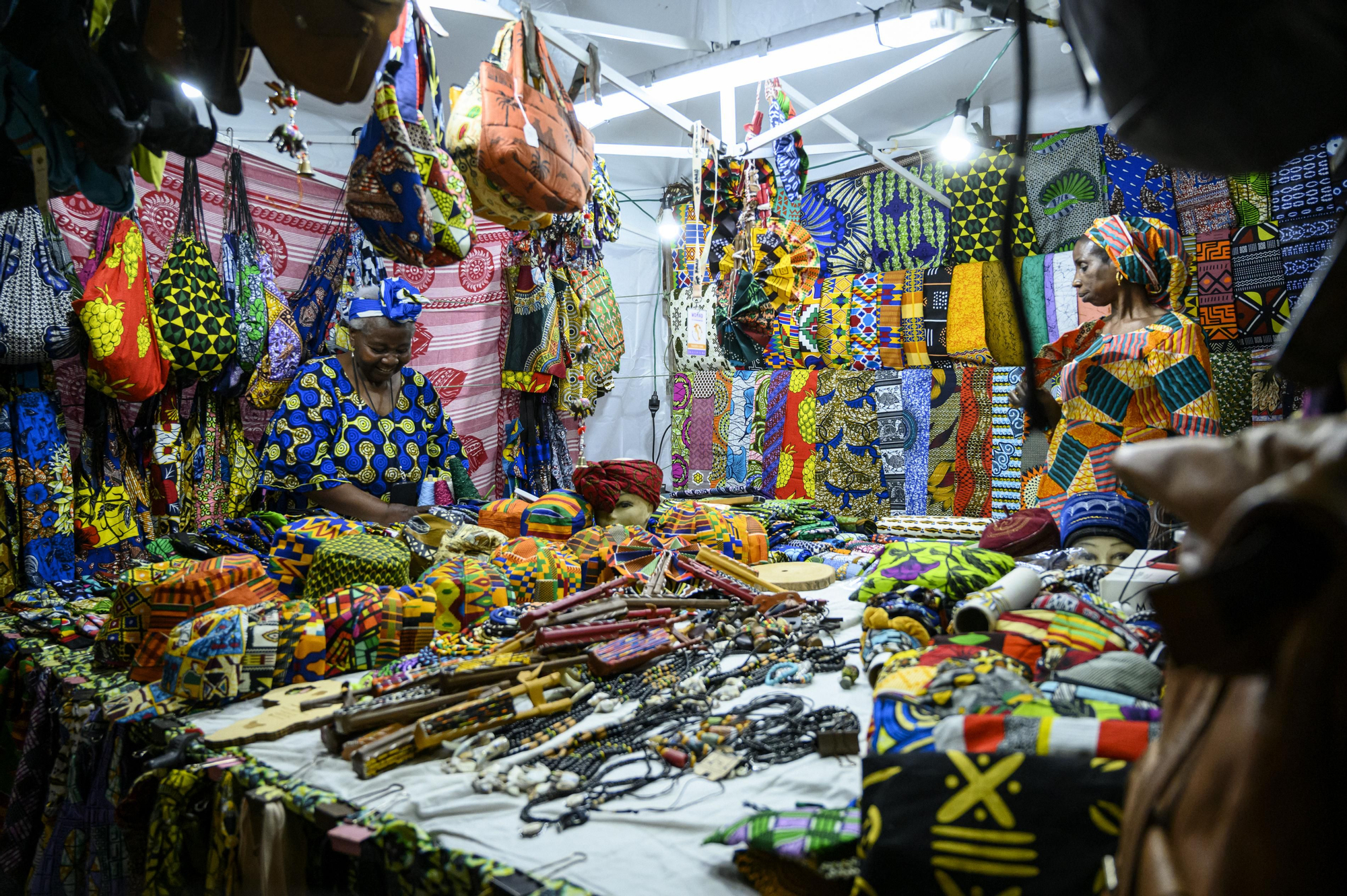 Mercadillo Global del festival WOMAD