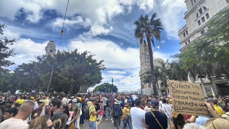 Los convocantes del 20A exigen una moratoria hotelera y vacacional "total" en Canarias y animan a seguir con las protestas