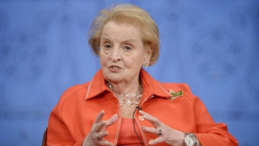 Fallece Madeleine Albright, la primera mujer secretaria de Estado de EEUU