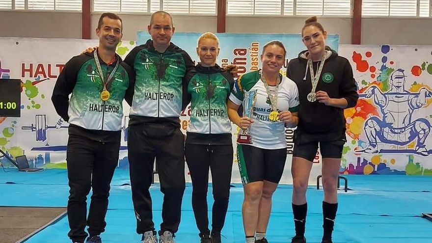 Navarro y Lavid, campeones de España Máster de halterofilia