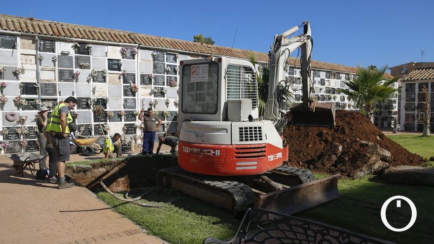 Sondeo en la fosa del cementerio de San Rafael