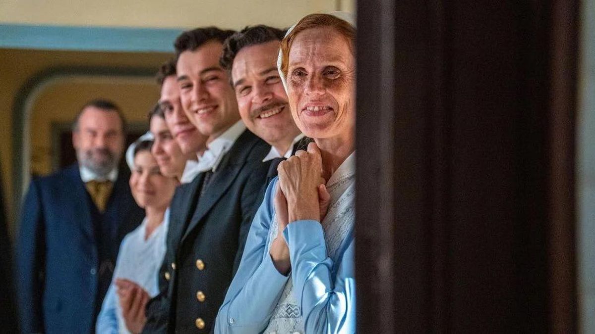 El servicio de 'La Promesa' en la boda de Rómulo y Emilia