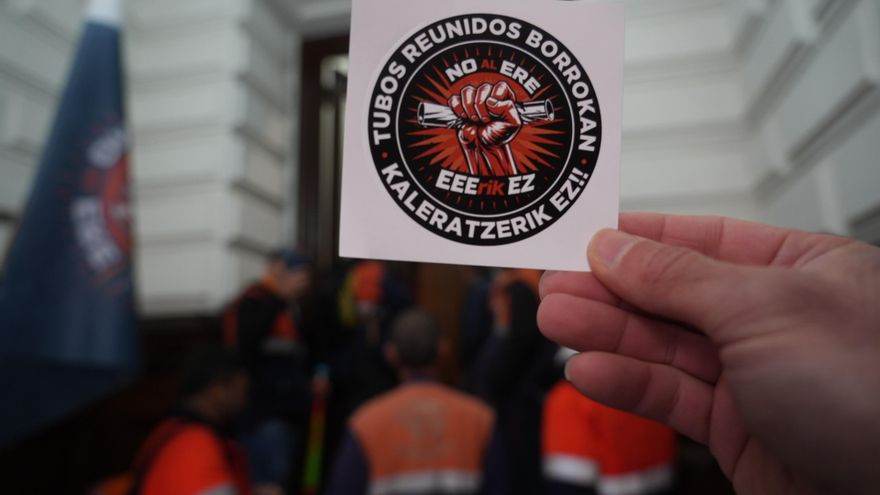 Los sindicatos de Tubos Reunidos reclaman "transparencia" sobre las posibles ofertas para salvar la empresa
