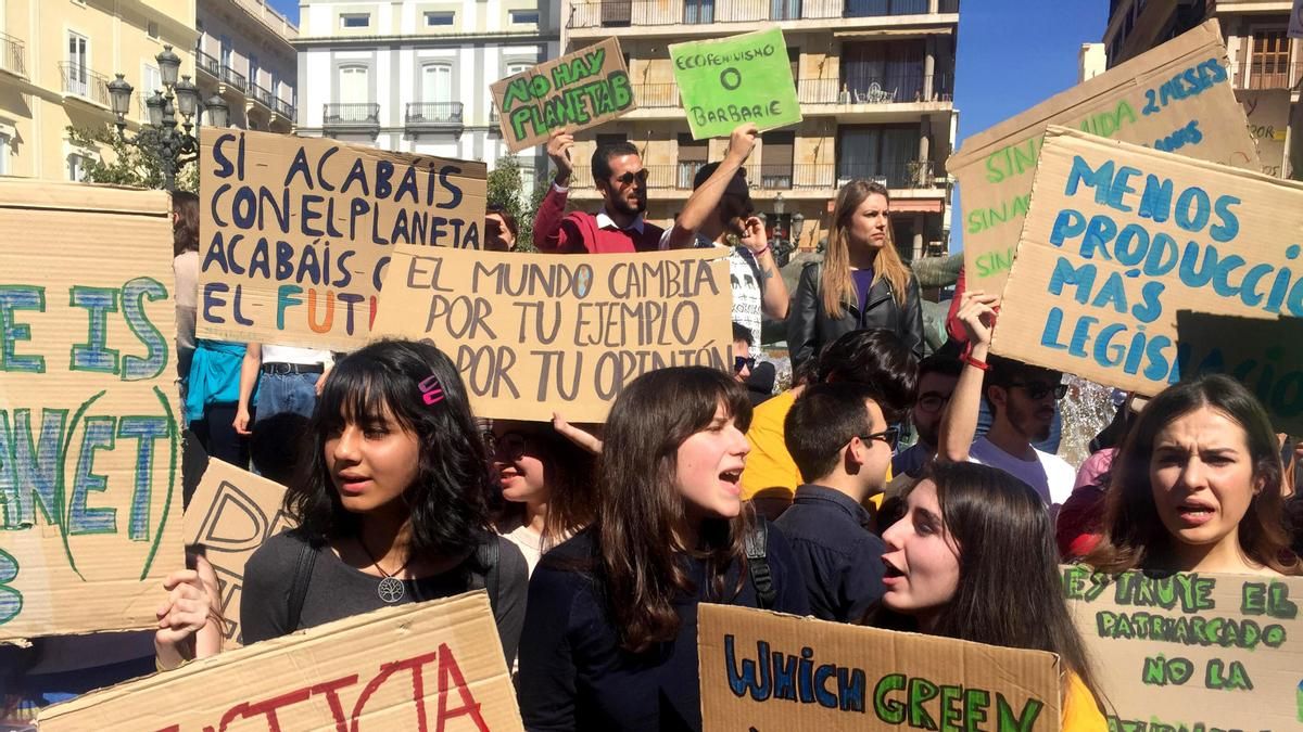 Concentración del movimiento Fridays for Future en Valencia en marzo de 2019.