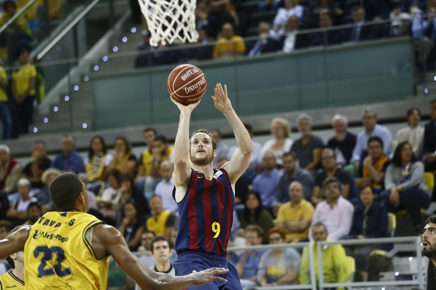 Inauguración del Gran Canaria Arena con el partido entre el Herbalife Gran Canaria y el Fútbol Club Barcelona