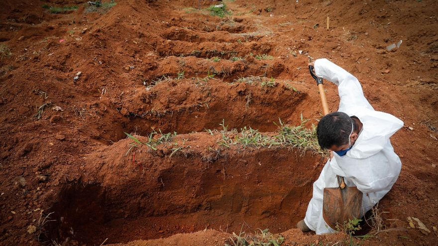 Brasil rebasa las 400.000 muertes por covid-19