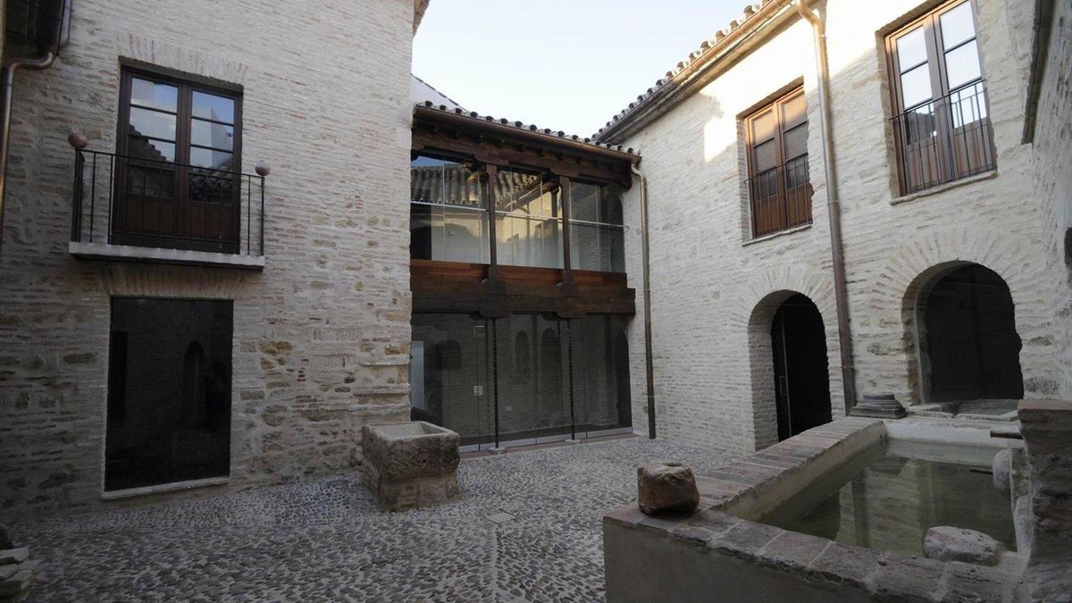 Denuncian el "impago" a las trabajadoras de la adjudicataria de la limpieza en Casa Árabe