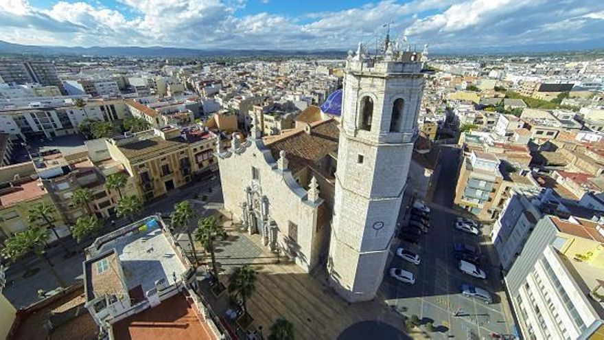 Revocada la sentencia que declaraba de propiedad pública el campanario de Benicarló, que vuelve al Obispado de Tortosa