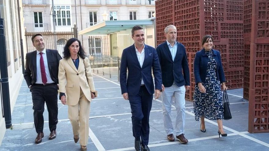 El Gobierno vasco pide un "debate sereno y racional" sobre renovables porque Euskadi está a la cola de Europa