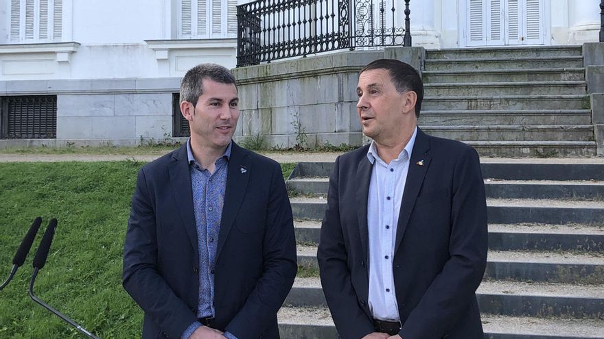 Arkaitz Rodríguez y Arnaldo Otegi, este lunes